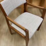 ダイニングチェア張替え
