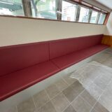 飲食店のベンチシート新設